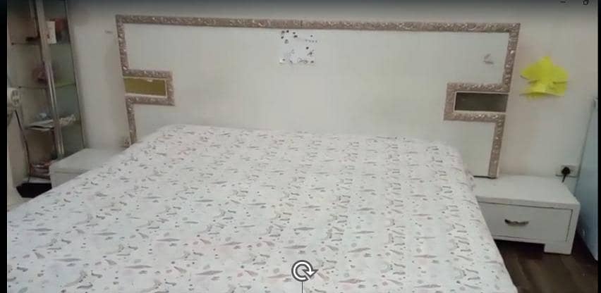 Double bed 1