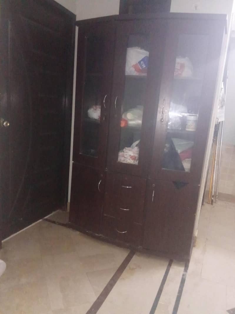 divider 0