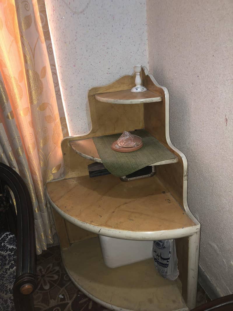 Room Corner 0