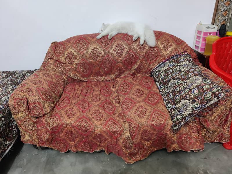 Sofa set 0