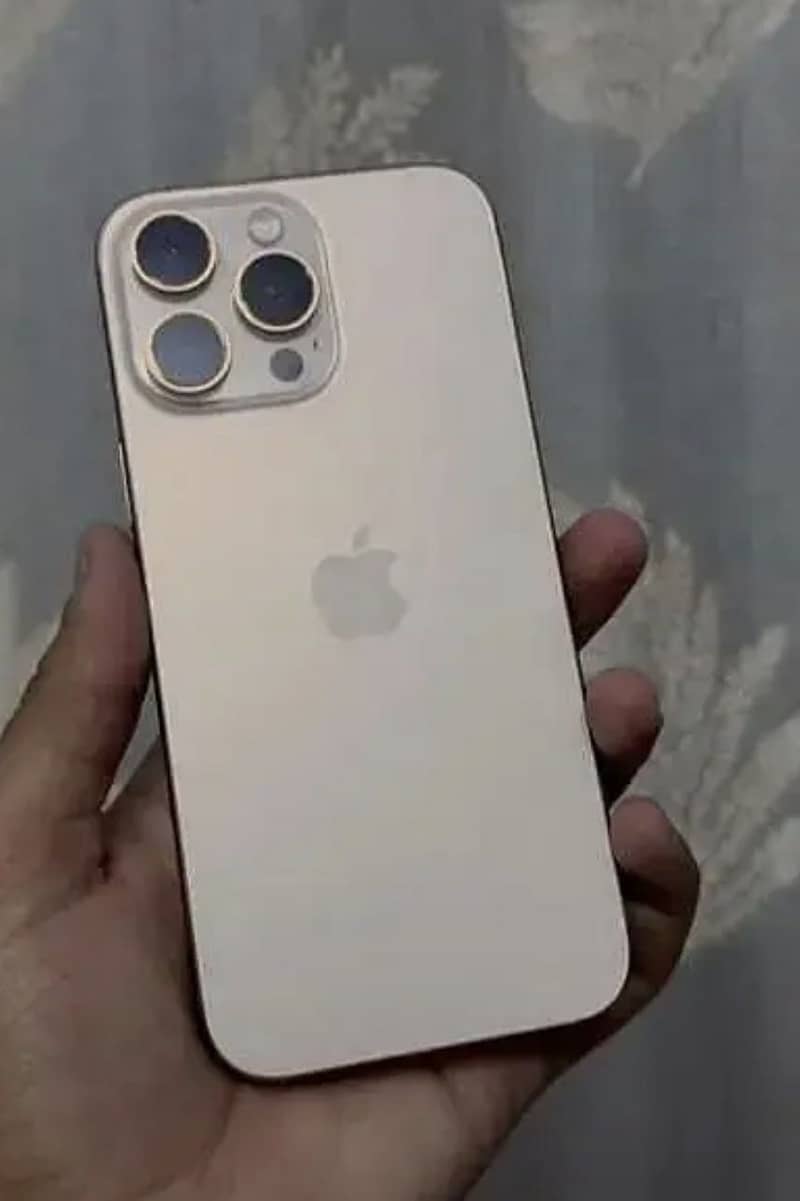 Iphone 16Pro Max 7