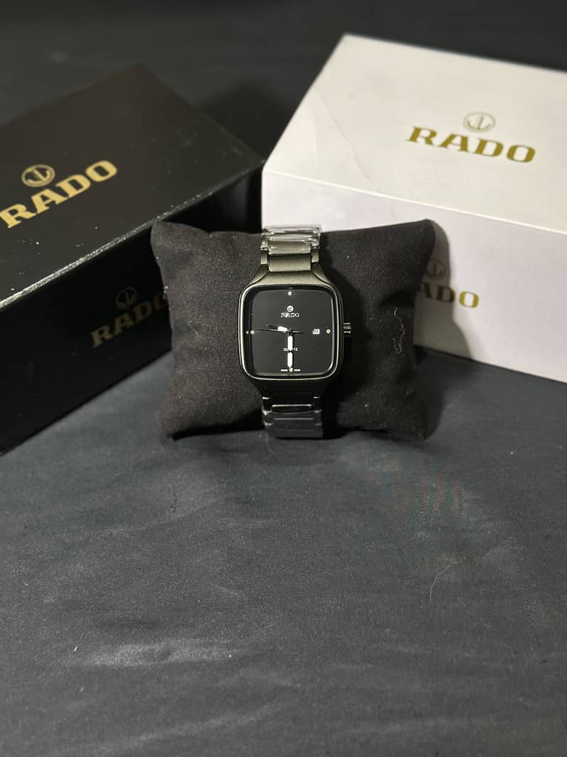 Rado Square Dail 4
