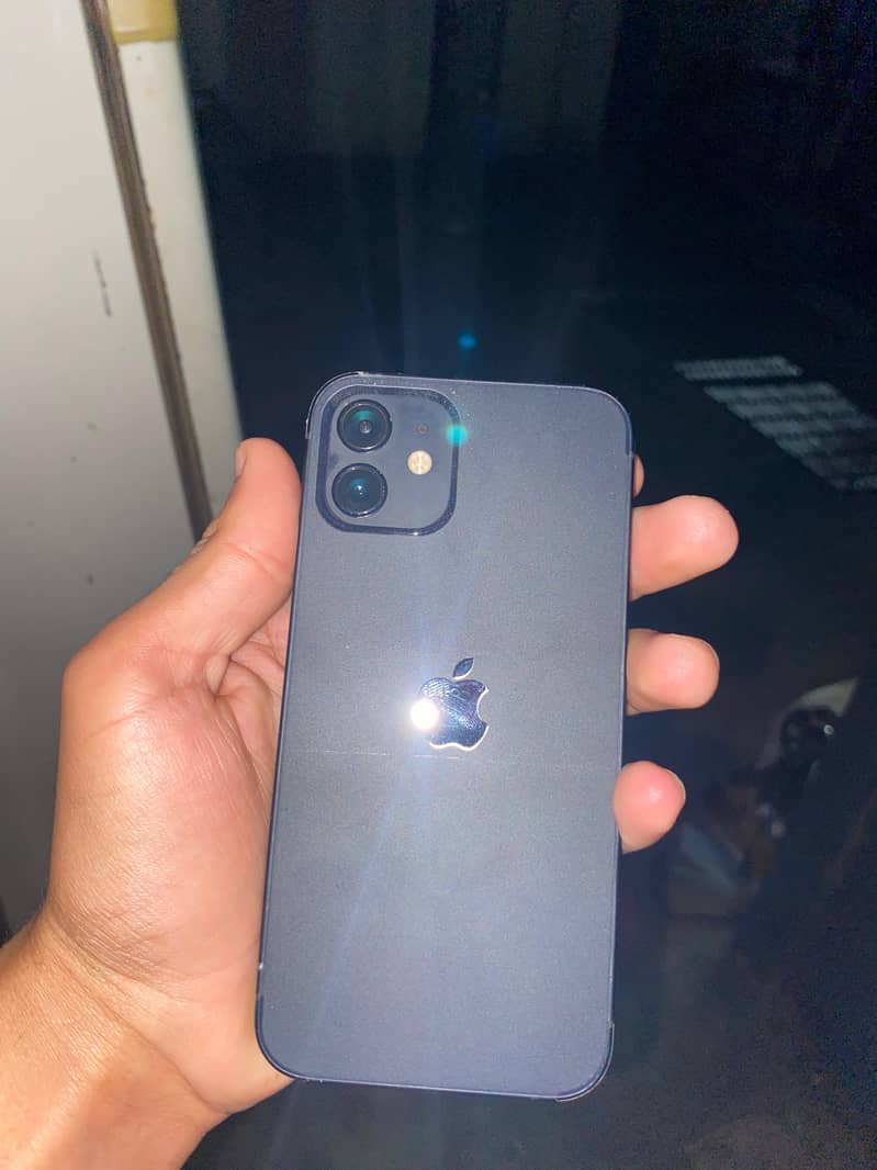 iphone 12 3