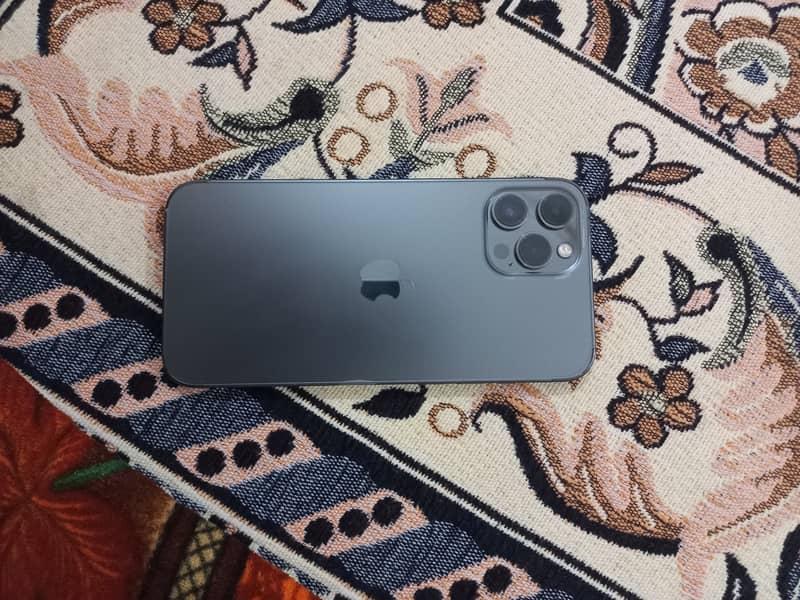 Iphone 12 3