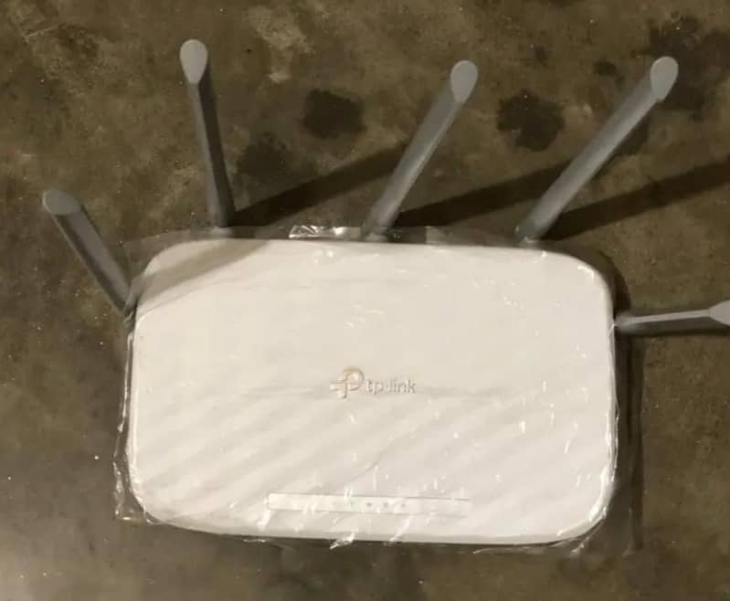 TP-Link router 1