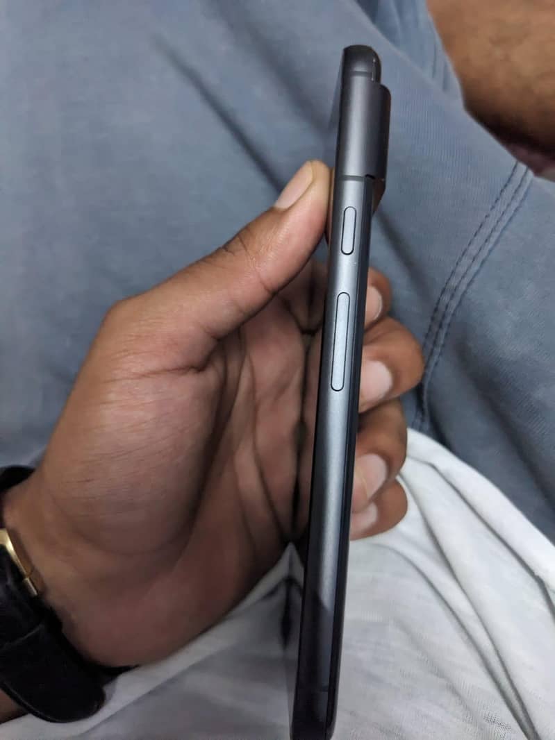Google pixel 8 2