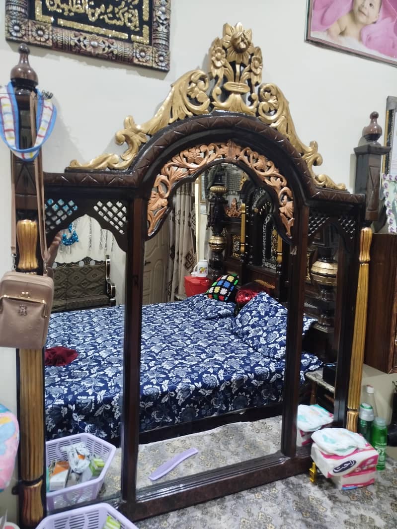 chinioti haweli bed 0