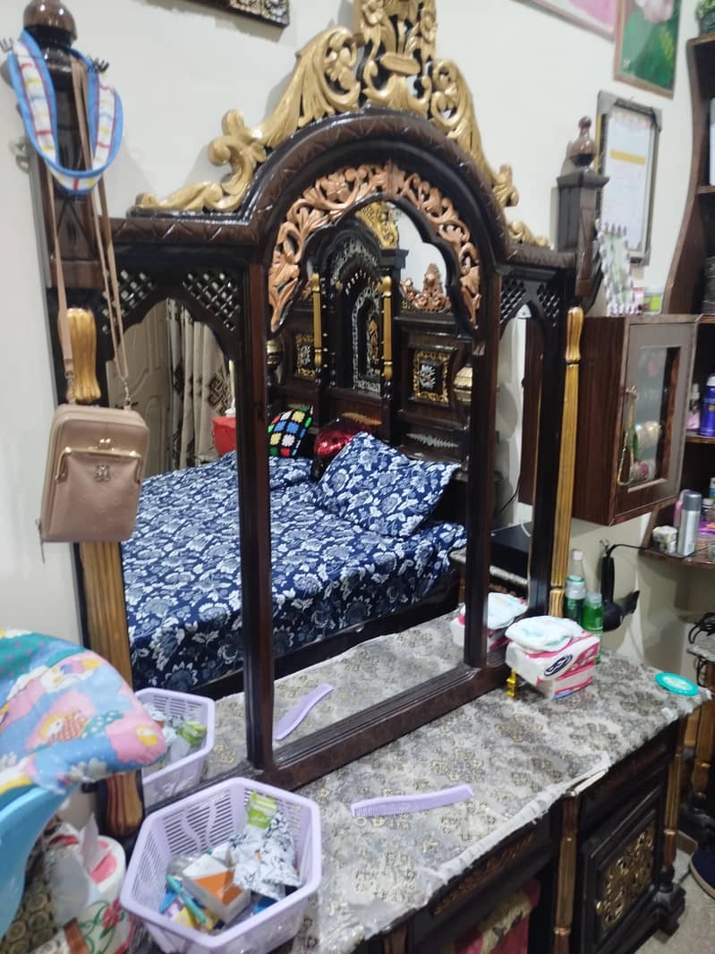 chinioti haweli bed 1