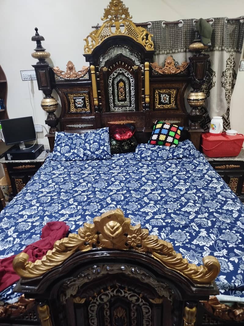 chinioti haweli bed 4