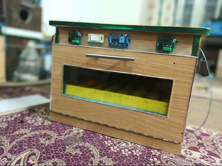 automatic incubator machine