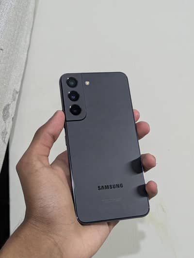 Samsung s22