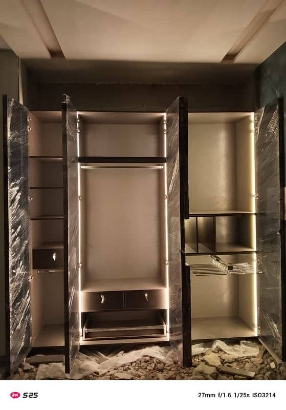 kitchen wardrobe 2