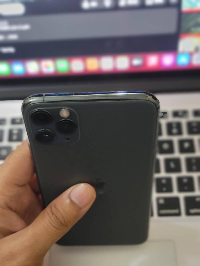 IPHONE 11PRO MAX 1
