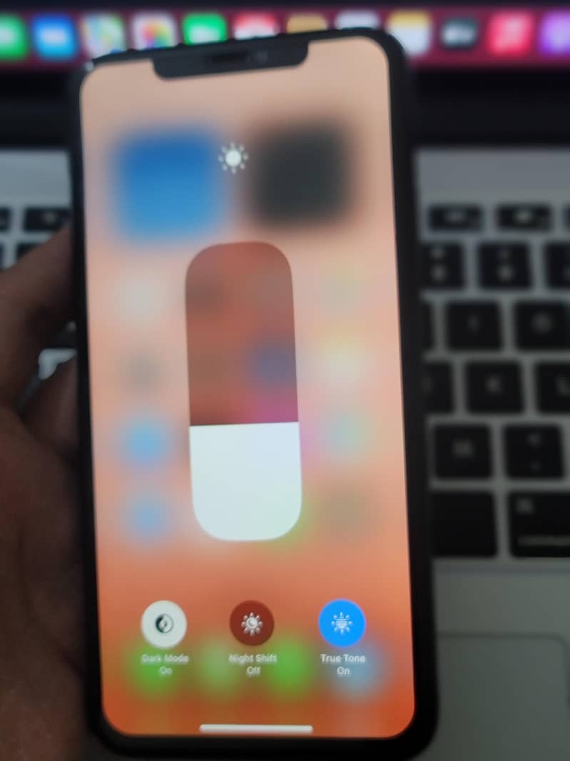 IPHONE 11PRO MAX 8