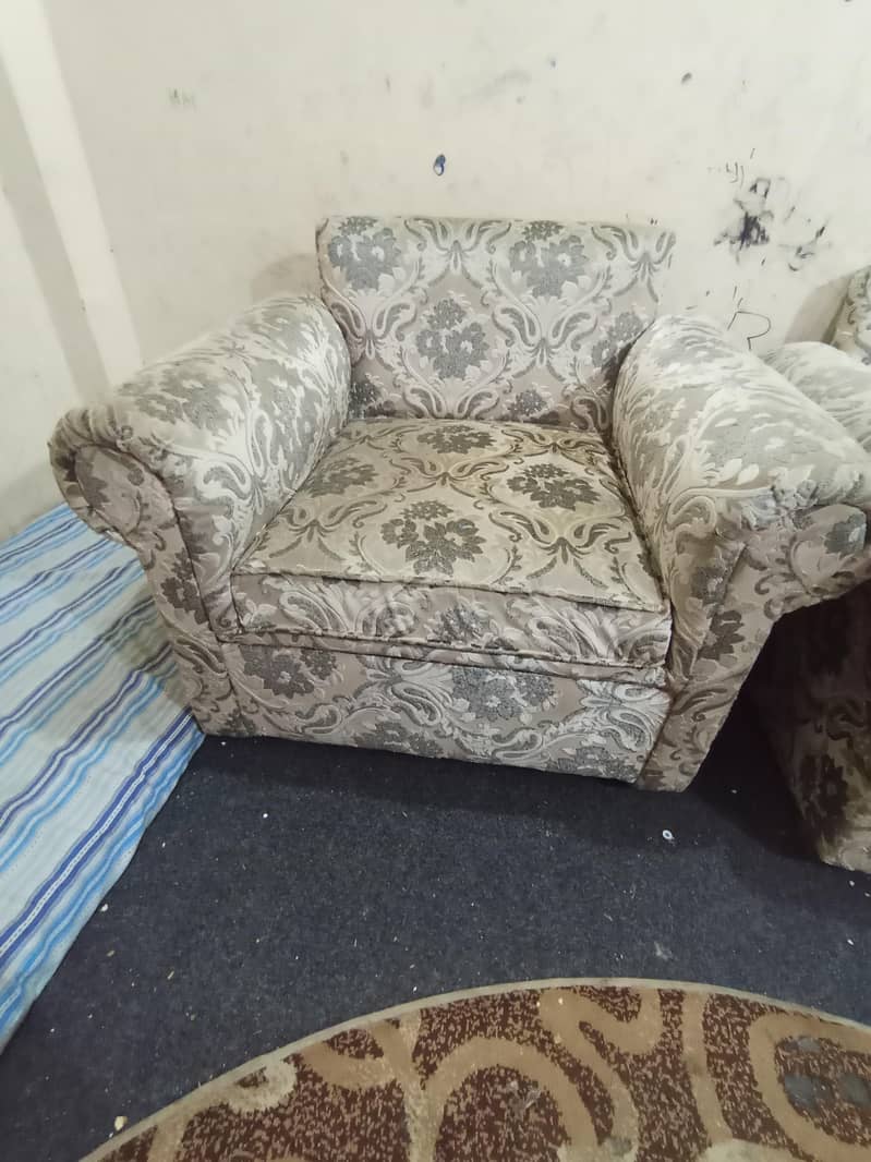 Good Condition 4