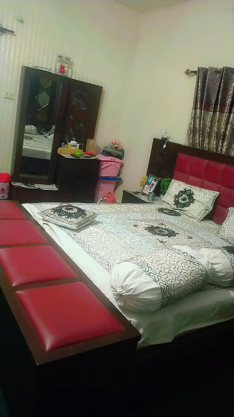 king size bed 1