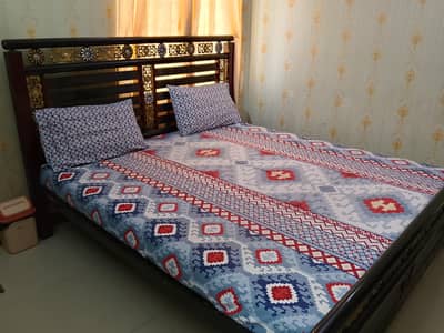iron bed full size mattress n dressing urgent sale