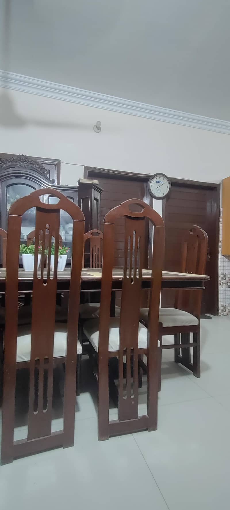 8 seater Dining Table 1