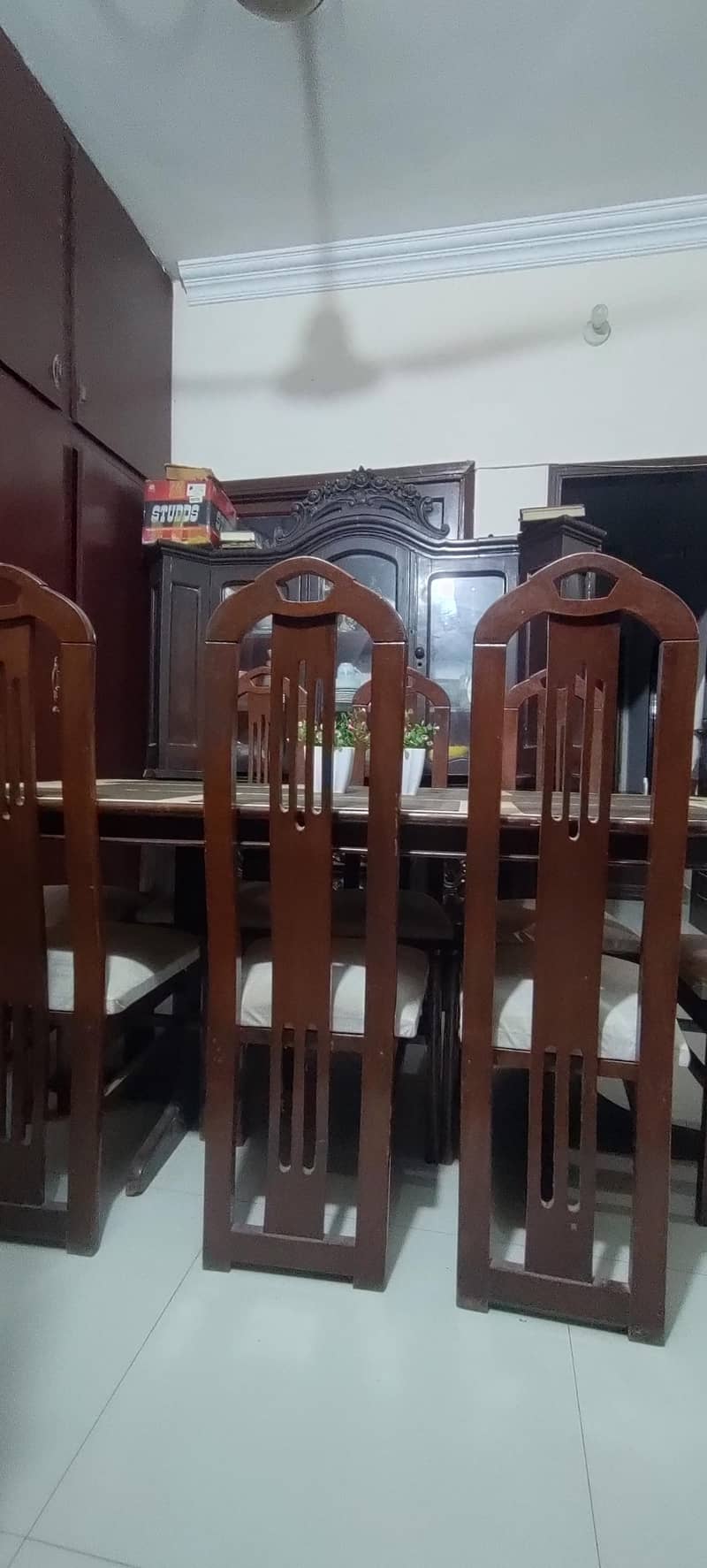 8 seater Dining Table 2