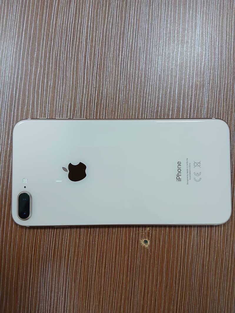 iPhone 8 plus 10/10 4