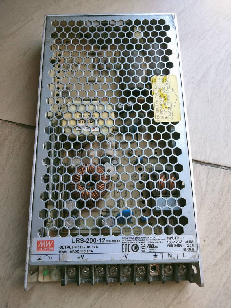 power supply 0