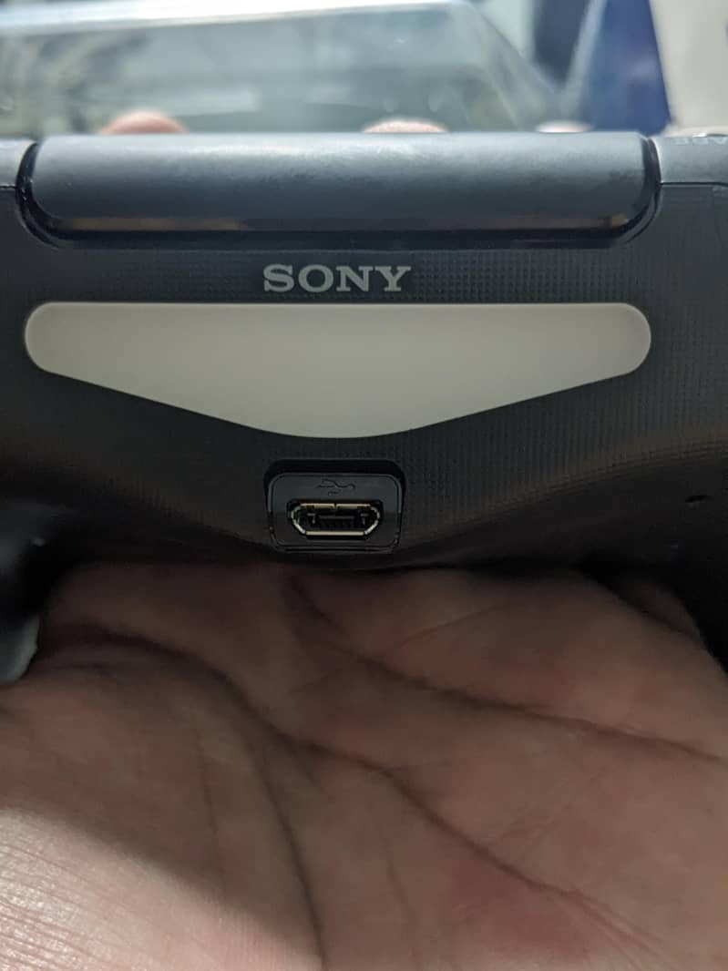 PS4 Dualshock 4 Wireless Controller Original 8