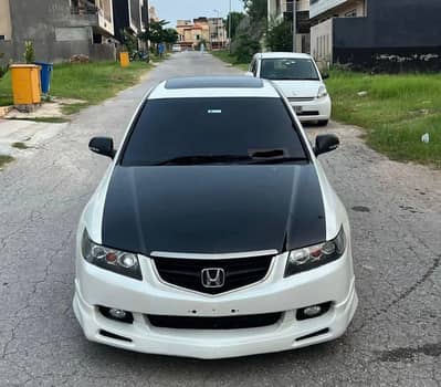 Honda Accord CL9 Type S sunroof variant
