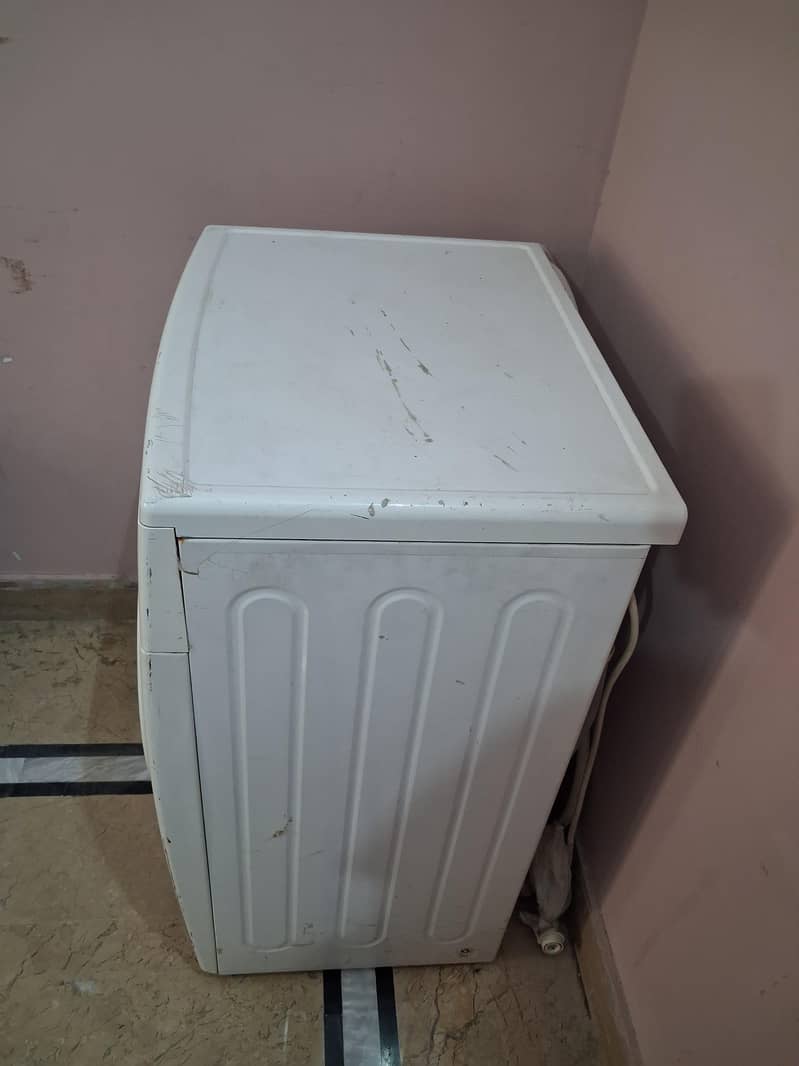 SAMSUNG FULL AUTOMATIC. 1