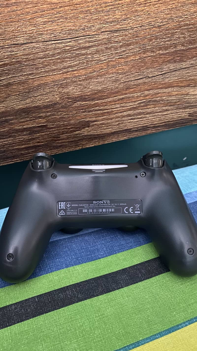 PS-4 wireless controller 3