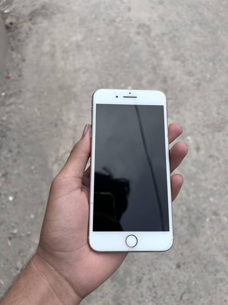 iPhone 8 plus PTA 1