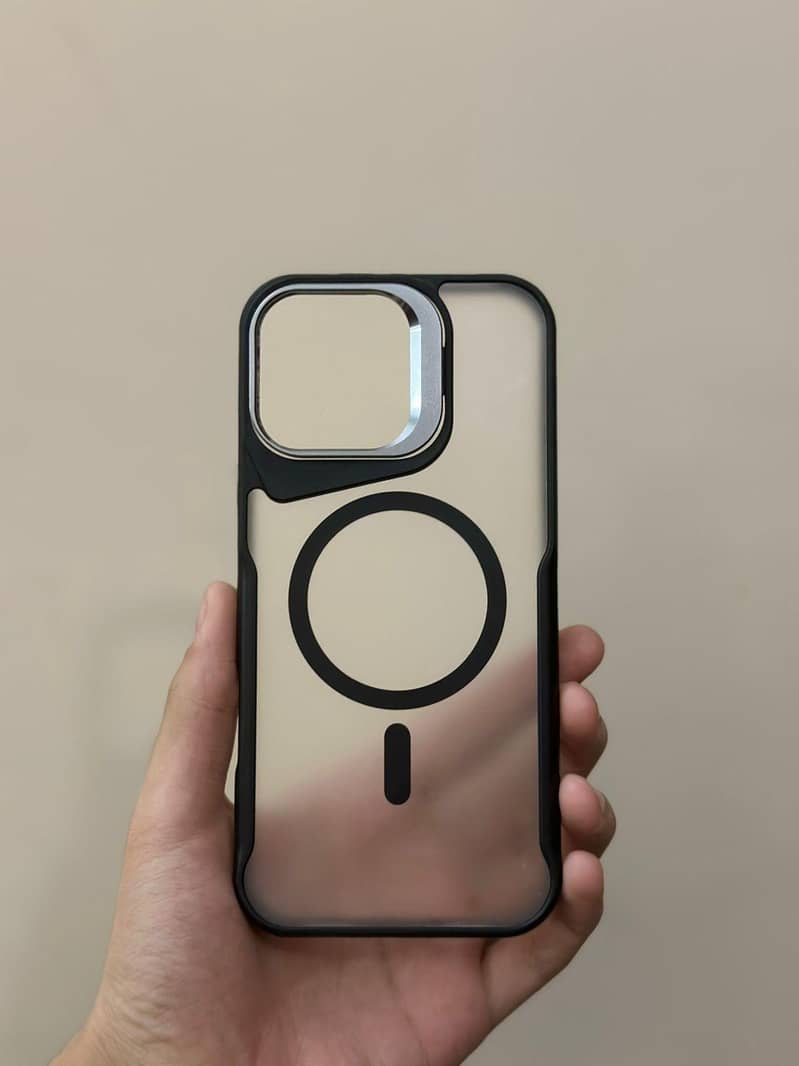 Iphone 16 pro max  maxsafe covers(imported) 1