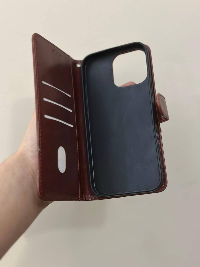 Iphone 16 pro max  maxsafe covers(imported) 6