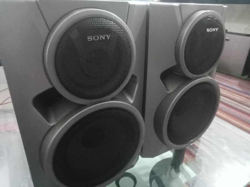 Sony speaker 0