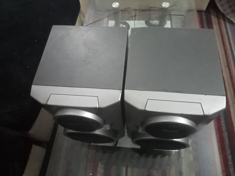 Sony speaker 1