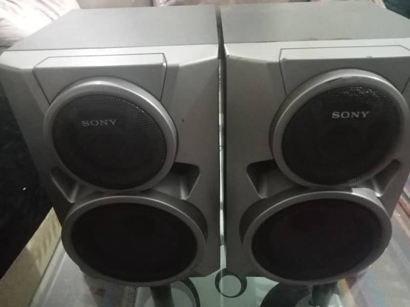 Sony speaker 4
