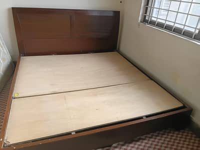 king size Bed for Sale