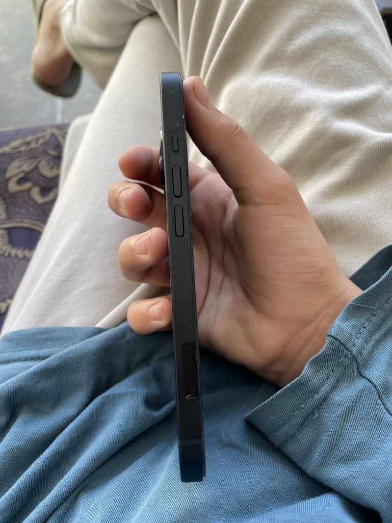 Iphone 13 jv 4