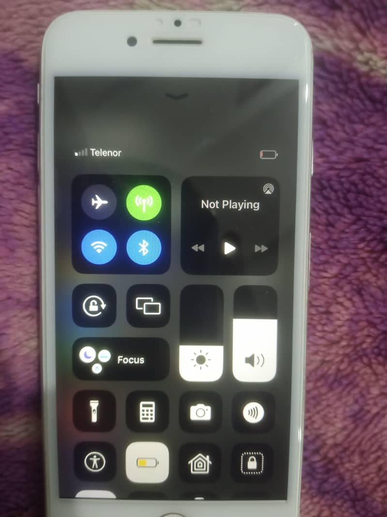 IPhone 8 12