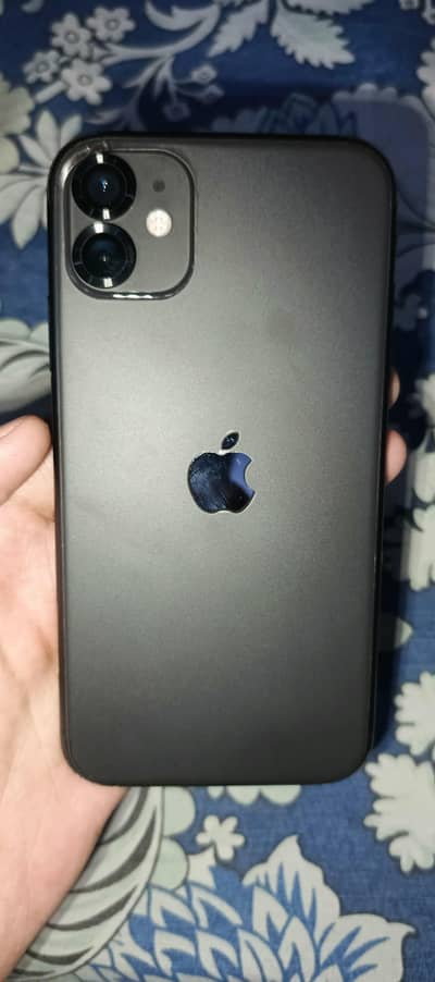 iphone 11 JV True tone on  64gb