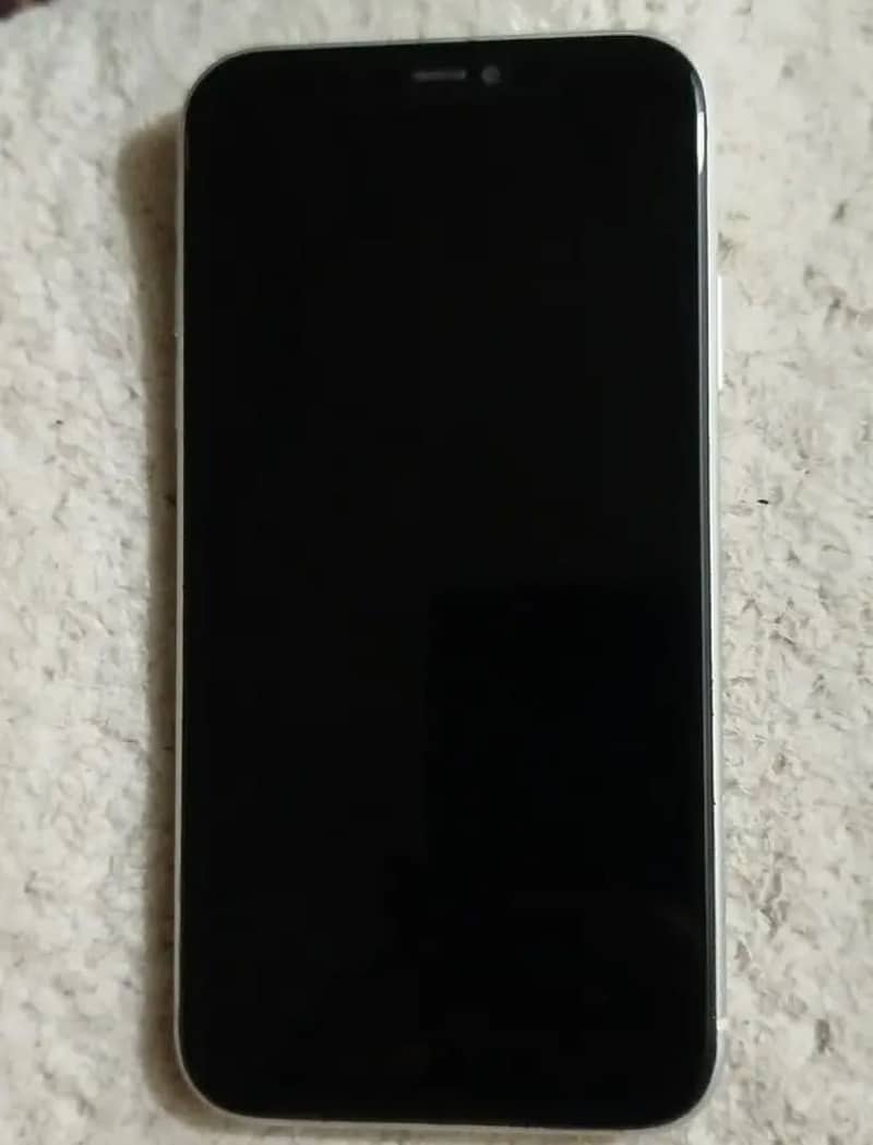 iPhone 11 6