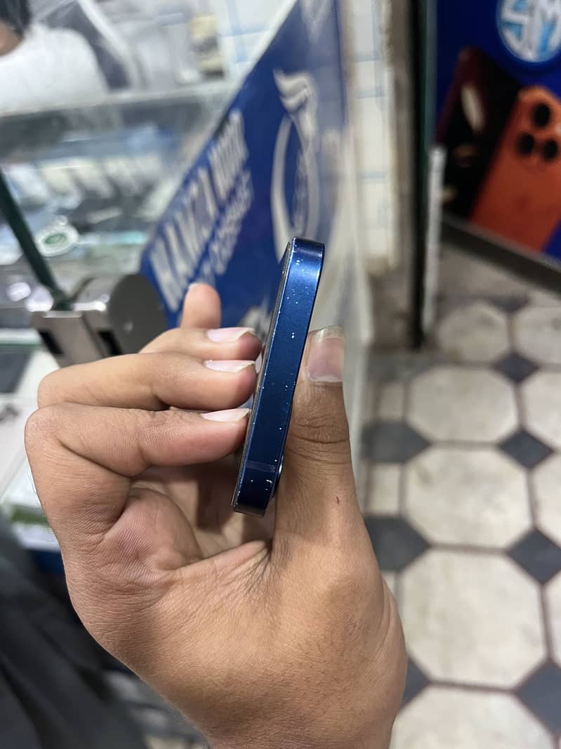Iphone 12 mini 5