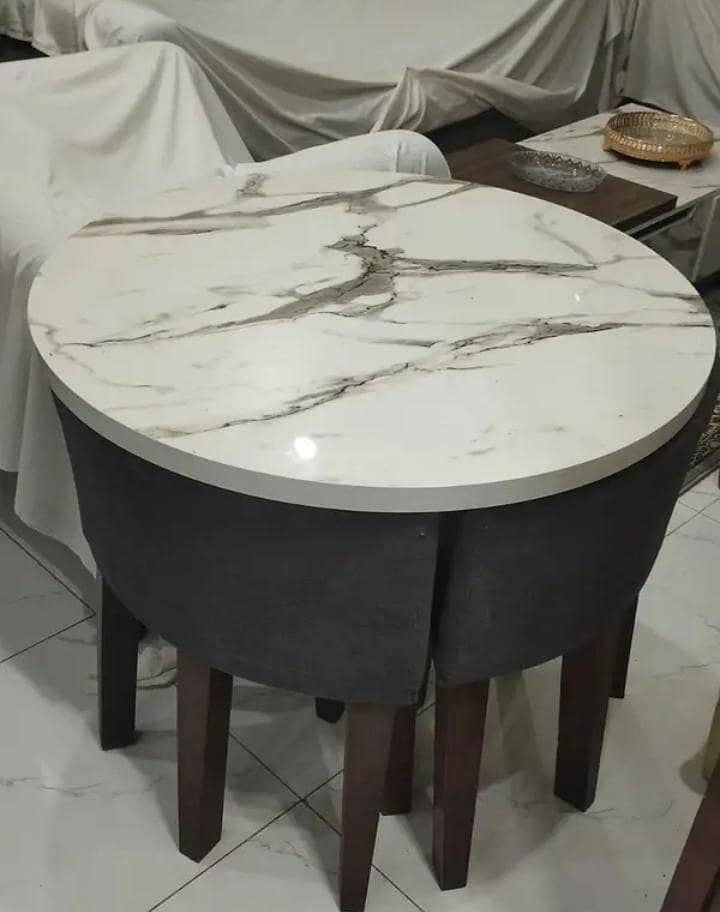 Dinning table Unique 0