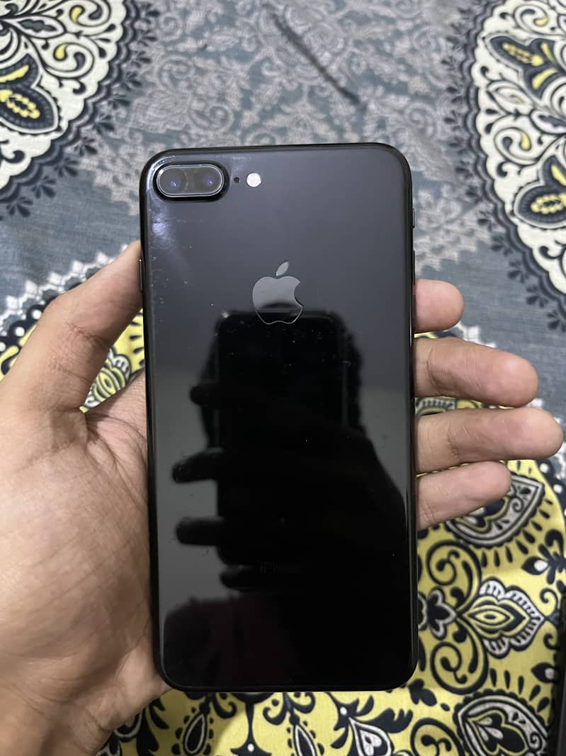 iPhone 7 Plus 0