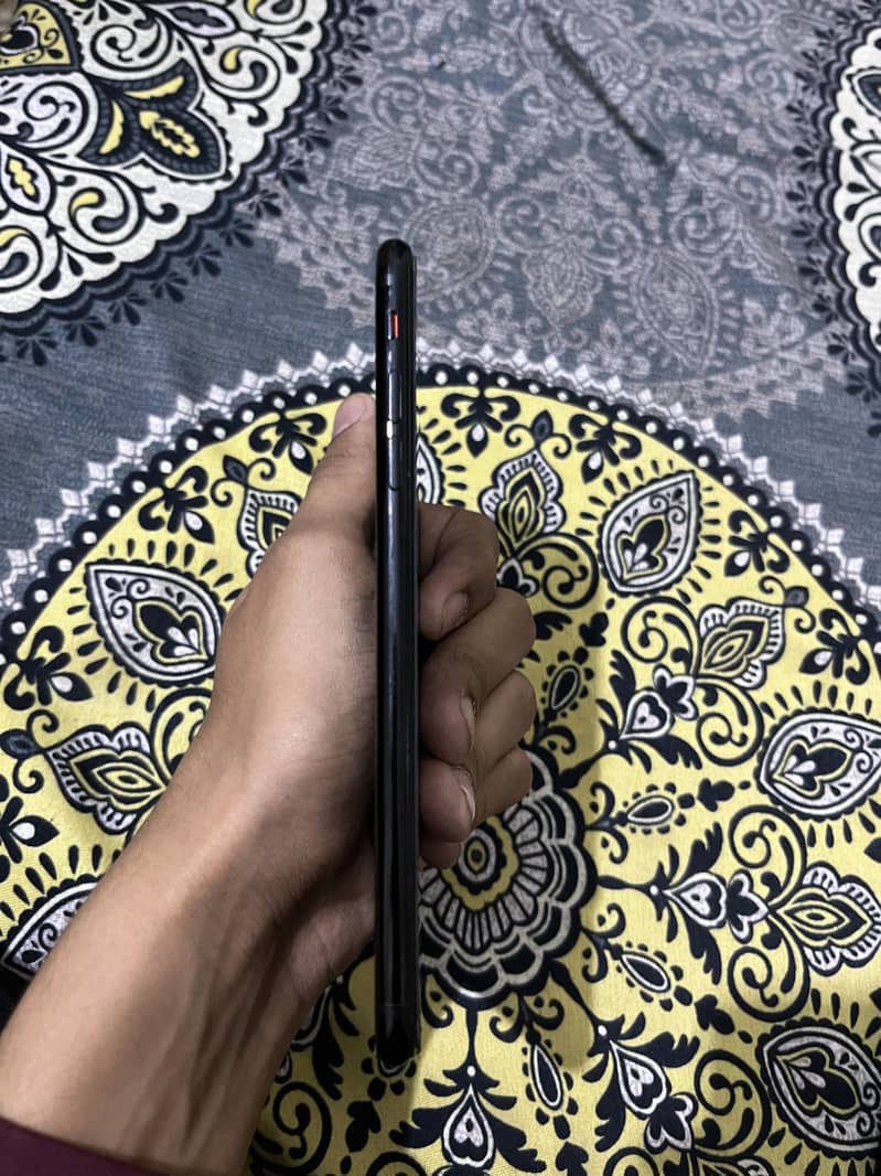 iPhone 7 Plus 4