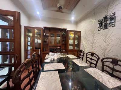 12 marla house for sale in johar town block F2 near to G1 markit hot location