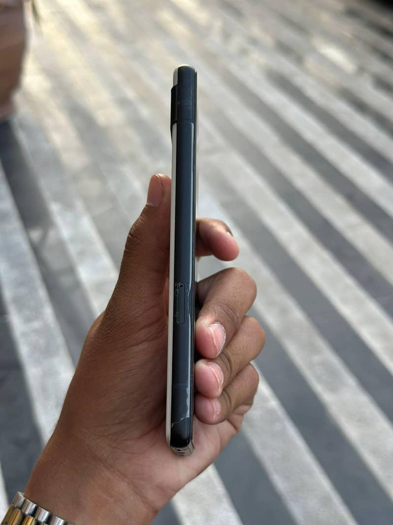 Google Pixel 6a 3