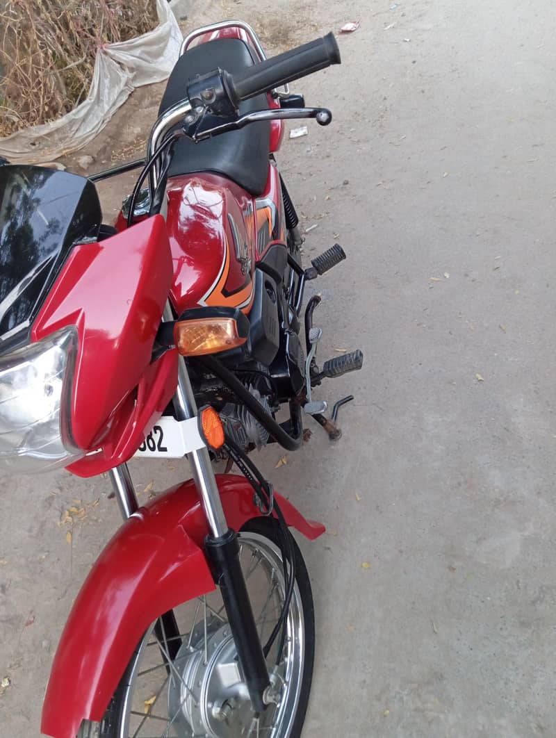 Honda Prioder 2022 5