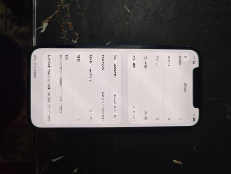 iPhone 12 4