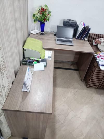 Exective Office Table & Console