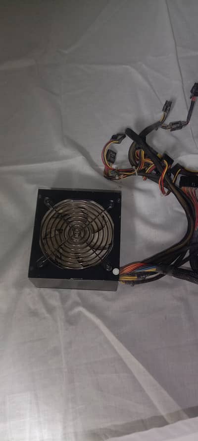 Power Supply 700W for Gaming PC and Mining Pc